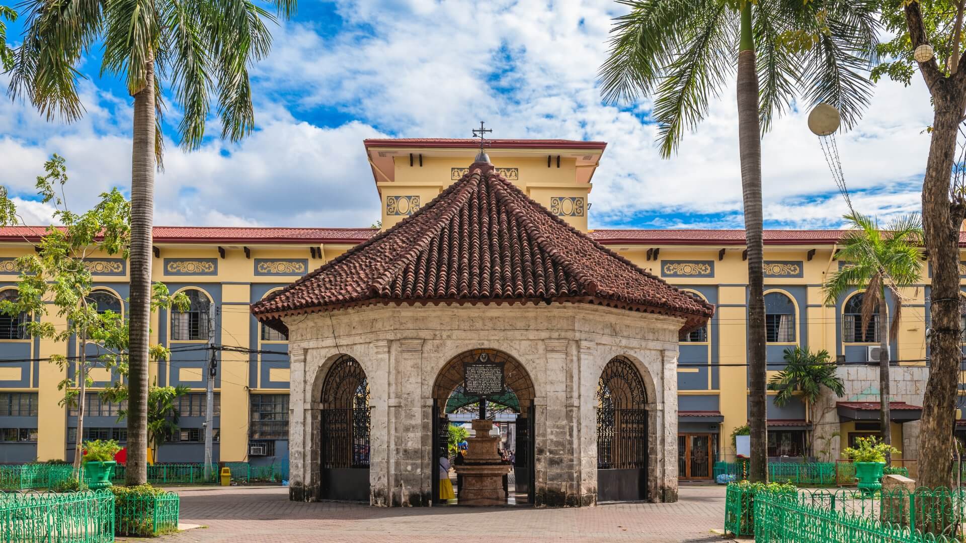 Plaza Sugbo Cebu - Magellan's Cross Pavilion