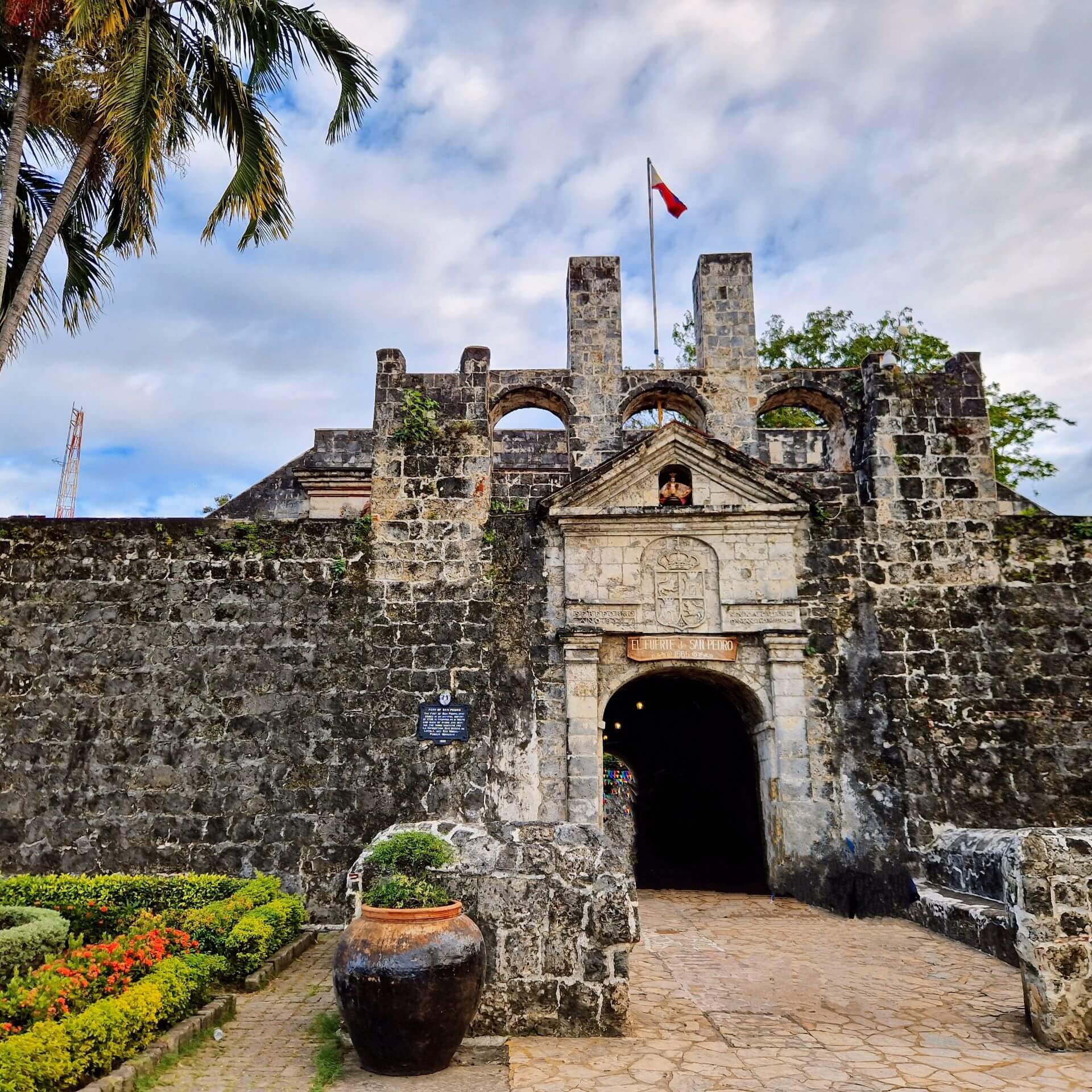 Eingang zum Fort San Pedro Cebu City