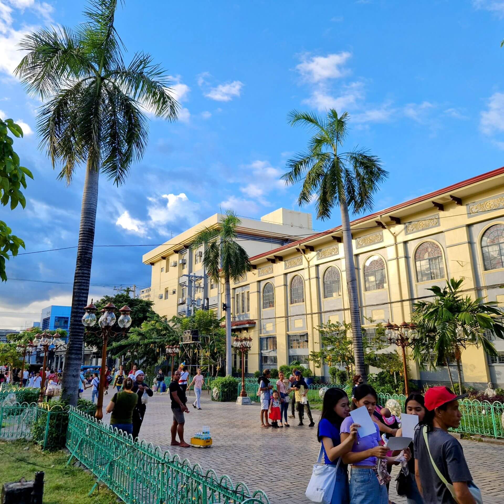 Plaza rund um Magellan's Cross Cebu City