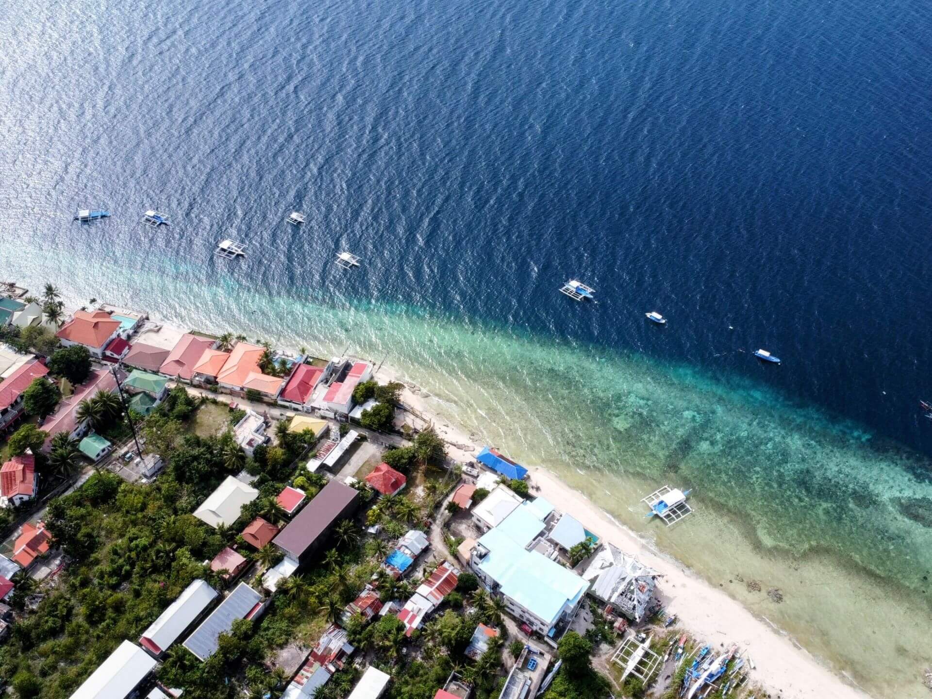 Panagsama Beach Moalboal
