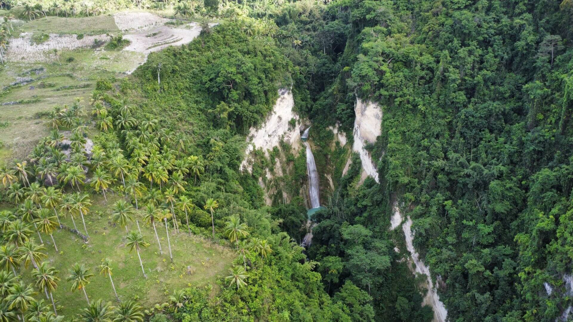 Dao Falls Cebu Drohnenaufnahme Wasserfall