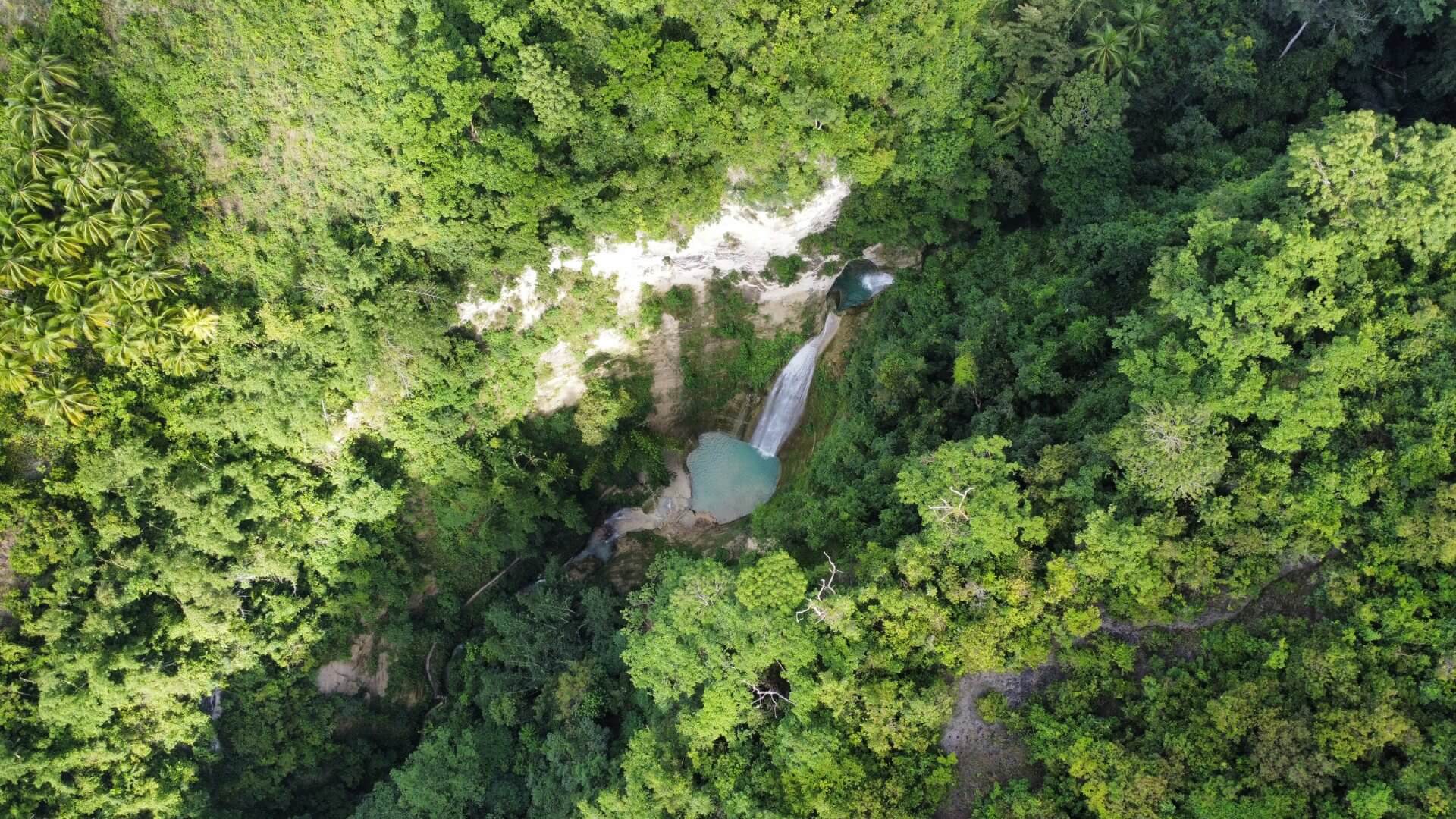 Dao Falls Cebu Drohnenaufnahme