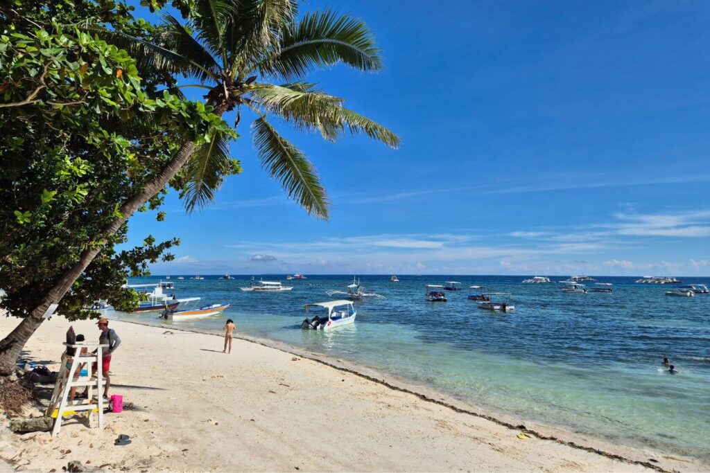 Alona Beach Panglao Bohol Philippinen 1024x683 1 Alona-Beach-Panglao