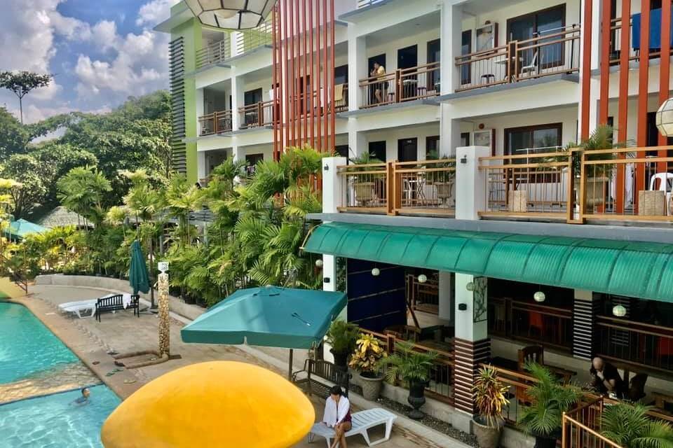 Moalboal Tropics Hotel Cebu